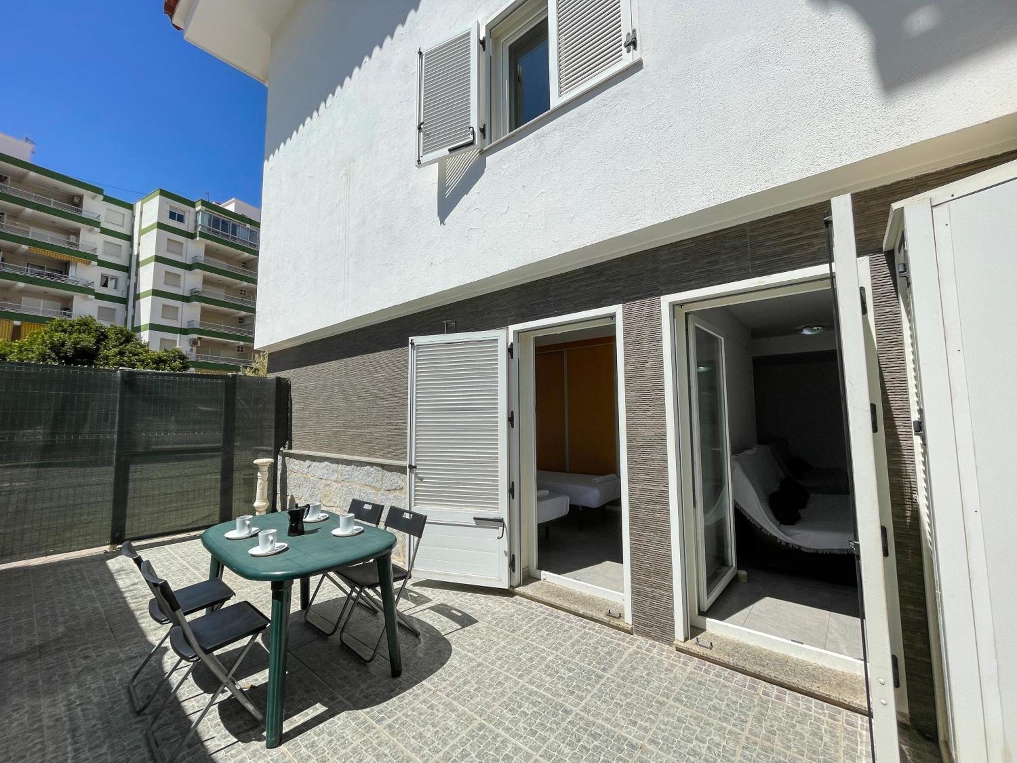 Apartamentos Gandia Familiar 3000 Экстерьер фото