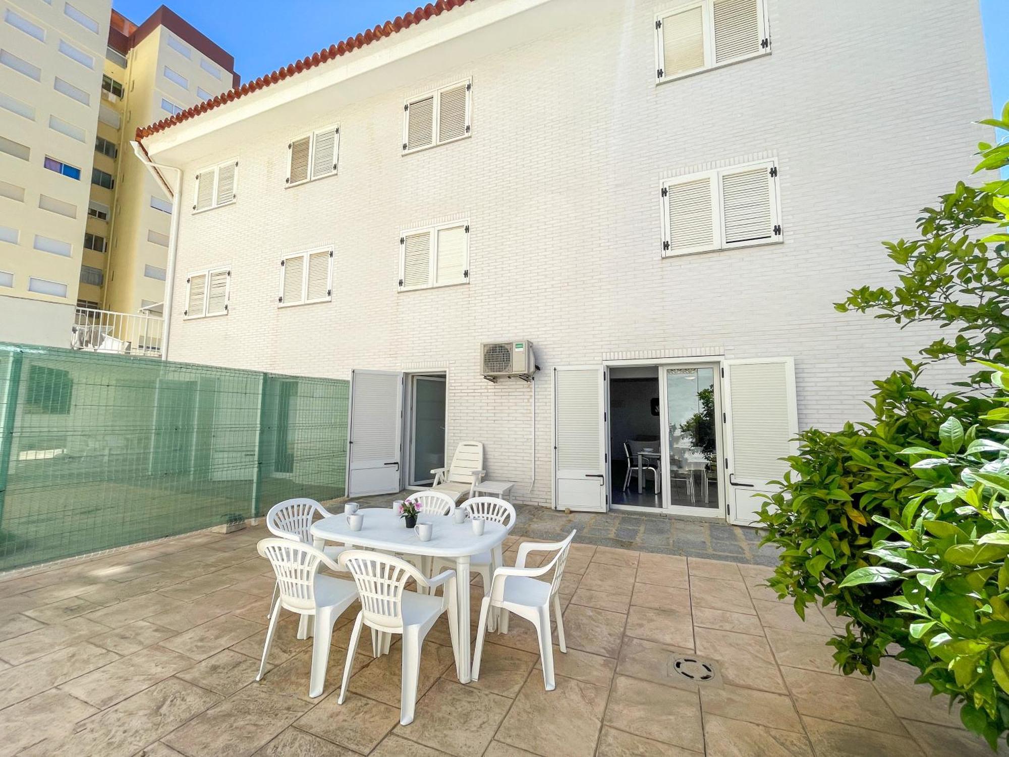 Apartamentos Gandia Familiar 3000 Экстерьер фото