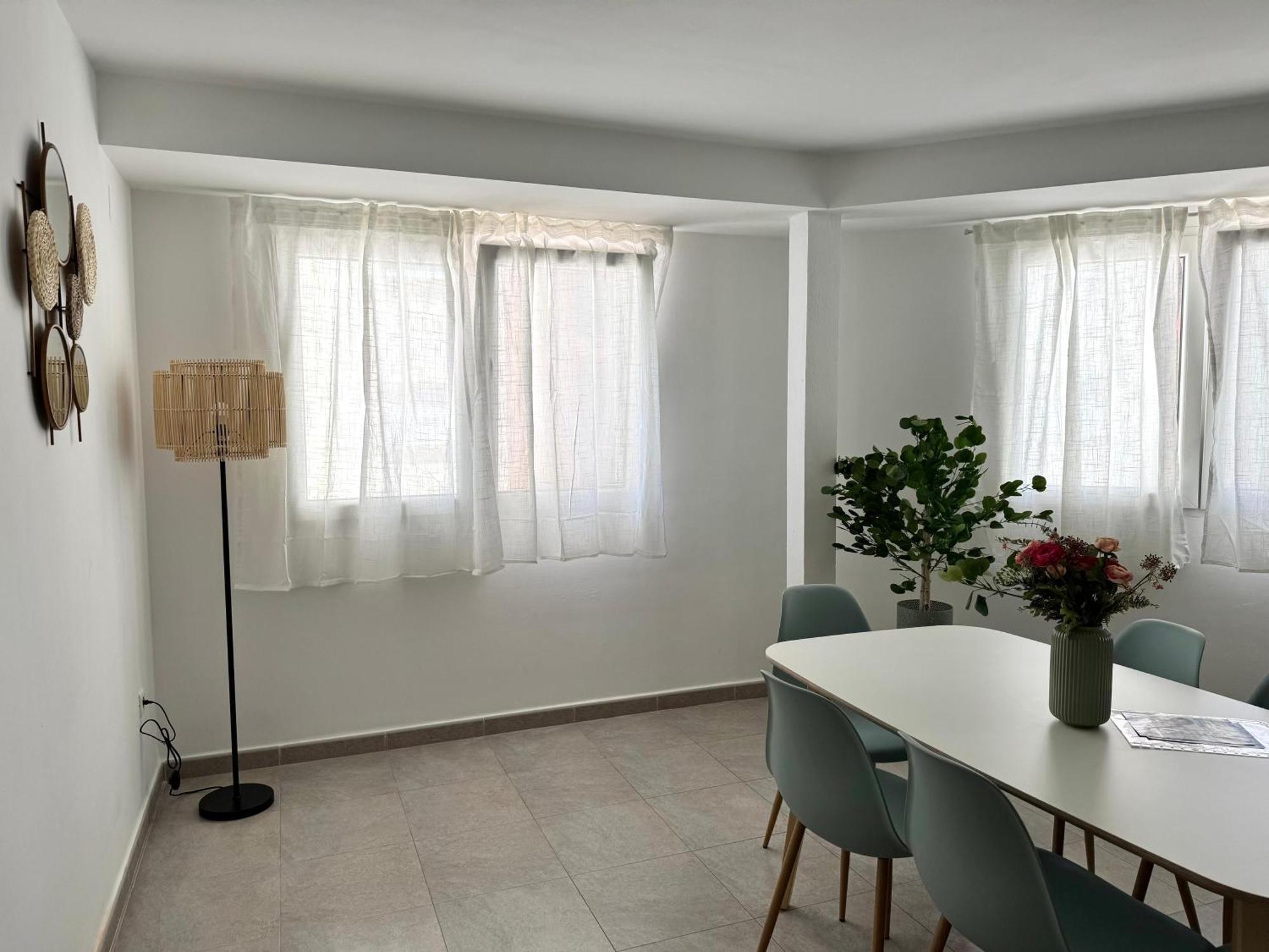 Apartamentos Gandia Familiar 3000 Экстерьер фото